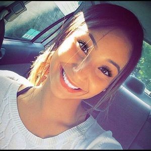 Meet your Posher, Deanna